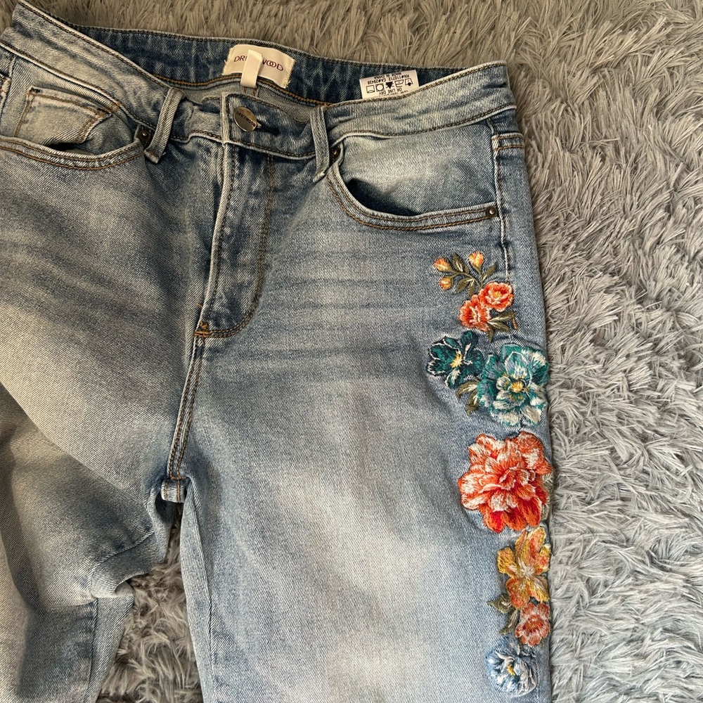 DRIFTWOOD Blue Jeans with Colorful Floral Embroidery - Picture 3 of 12